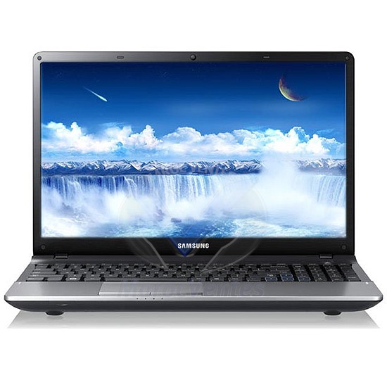 Ordinateur Intel Core i5-3210M /2.5GHz - FreeDOS NP300E5X-A0MMA